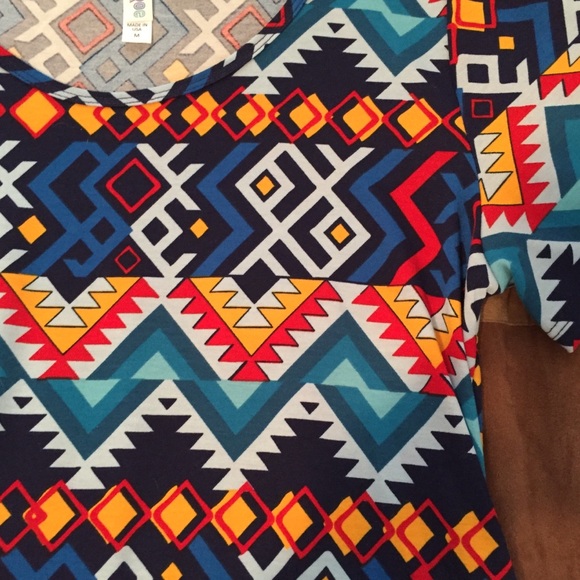 LuLaRoe Top - Picture 2 of 7